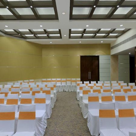 The Golkonda Hotel Хайдарабад Бизнес фото