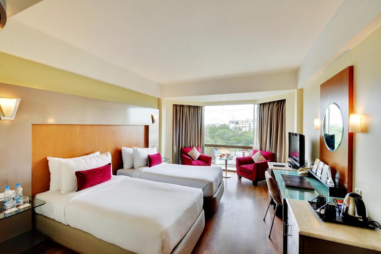 The Golkonda Hotel Хайдарабад Экстерьер фото